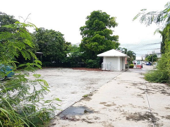 รูป บ้านเดี่ยว 2 ชั้น บนที่ดินเนื้อที่ 1-0-11.0 ไร่  อ. เมือง จ. นครราชสีมา (ติดต่อ ปิยะพันธ์) - รูปที่ 4/8