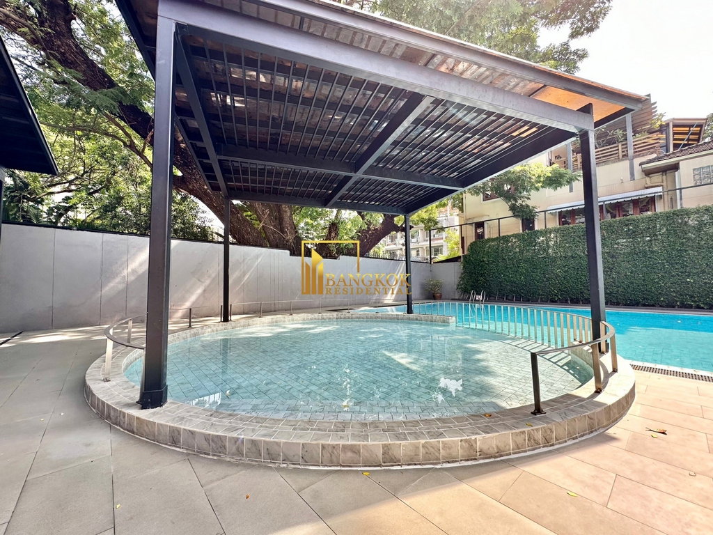 รูป Modern 3 Bedroom Apartment For Rent in Sathorn Area - BR21052AP - รูปที่ 30/38