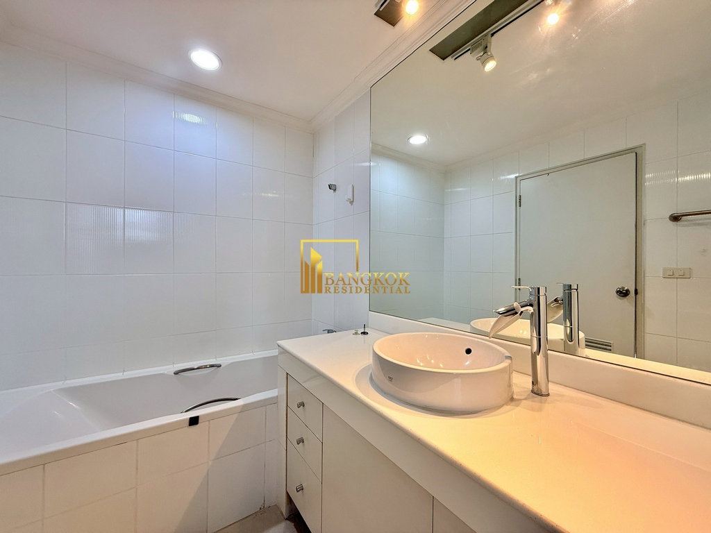 รูป Baan Suan Plu | Unfurnished 3 Bed Condo For Rent in Sathorn - BR61455CD - รูปที่ 17/49