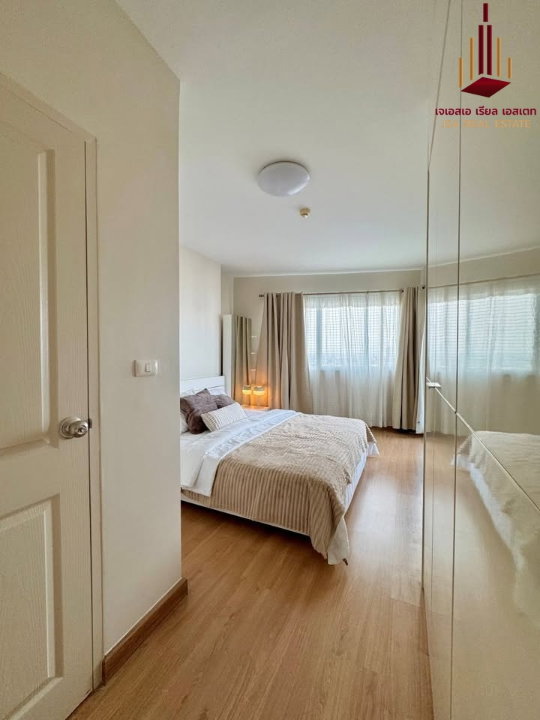 picture ✨ For Sale: Supalai Park Ekkamai - Thonglor Condo ✨  💰 Only 5,200,000 THB - 6/10
