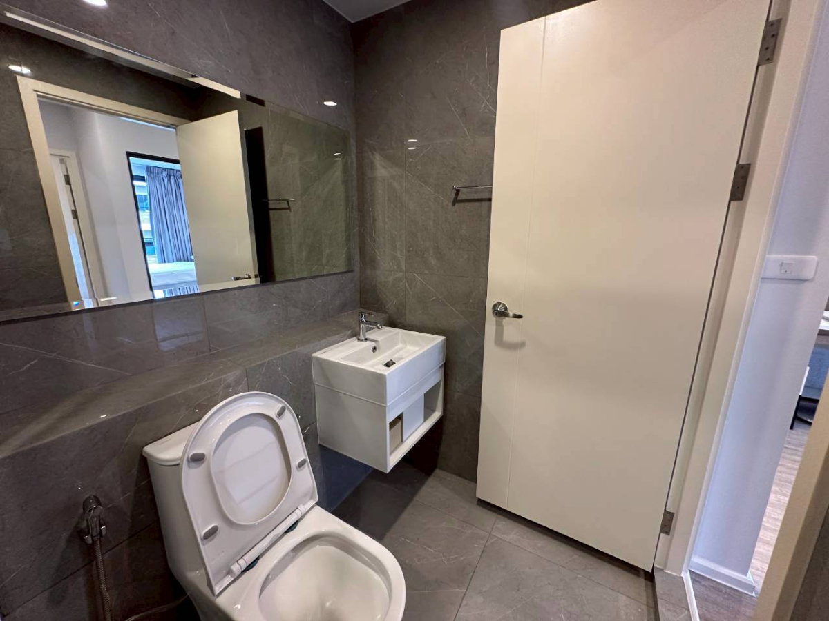 รูป For Rent: Blue Sukhumvit 89 1BRPLUS unit with the best deal Near BTS Onnut and Bangchak - รูปที่ 16/16
