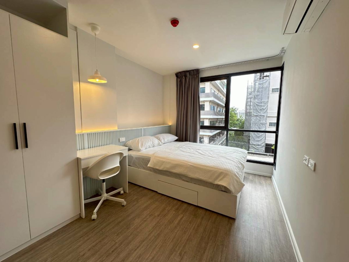 รูป For Rent: Blue Sukhumvit 89 1BRPLUS unit with the best deal Near BTS Onnut and Bangchak - รูปที่ 1/16