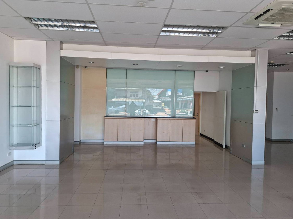 รูป อาคารสำนักงาน  ติดถนน แจ้งสนิท  อ. เสลภูมิ   จ. ร้อยเอ็ด (ติดต่อ คุณปิยะพันธ์) - รูปที่ 7/13