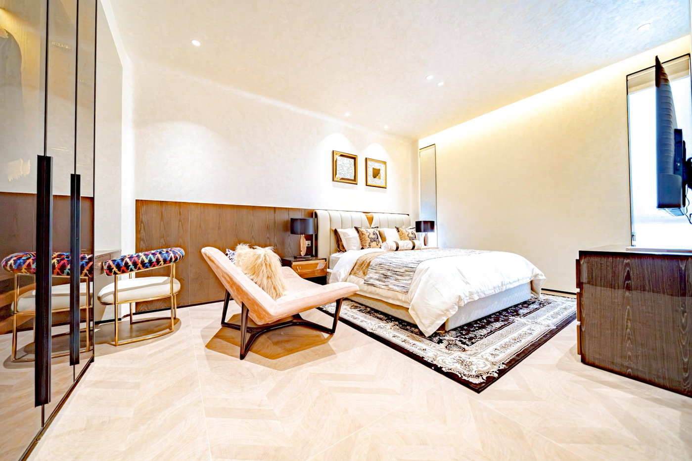 รูป Huay Yai East Pattaya Luxury 3 Storey Villa for Sale - รูปที่ 22/30