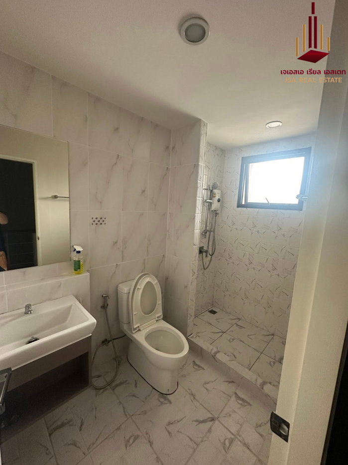 picture ✨ For Sale : Baan Klang Muang Srinakarin-Onnut ✨  💰 Only 8,140,000 THB - 9/10