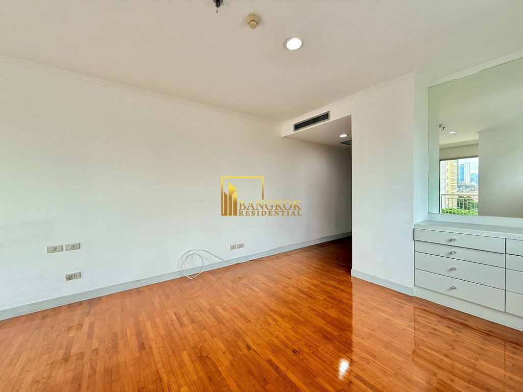 รูป Baan Suan Plu | Unfurnished 3 Bed Condo For Rent in Sathorn - BR61455CD - รูปที่ 28/49
