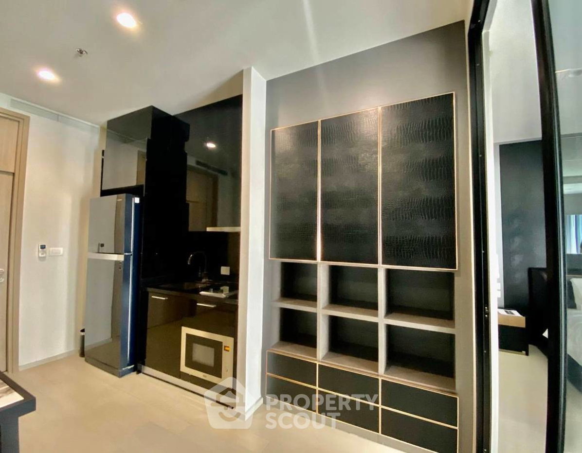 picture 1-BR Condo At Noble Ploenchit, 100m To BTS Phloen Chit (ID 556092) - 2/6