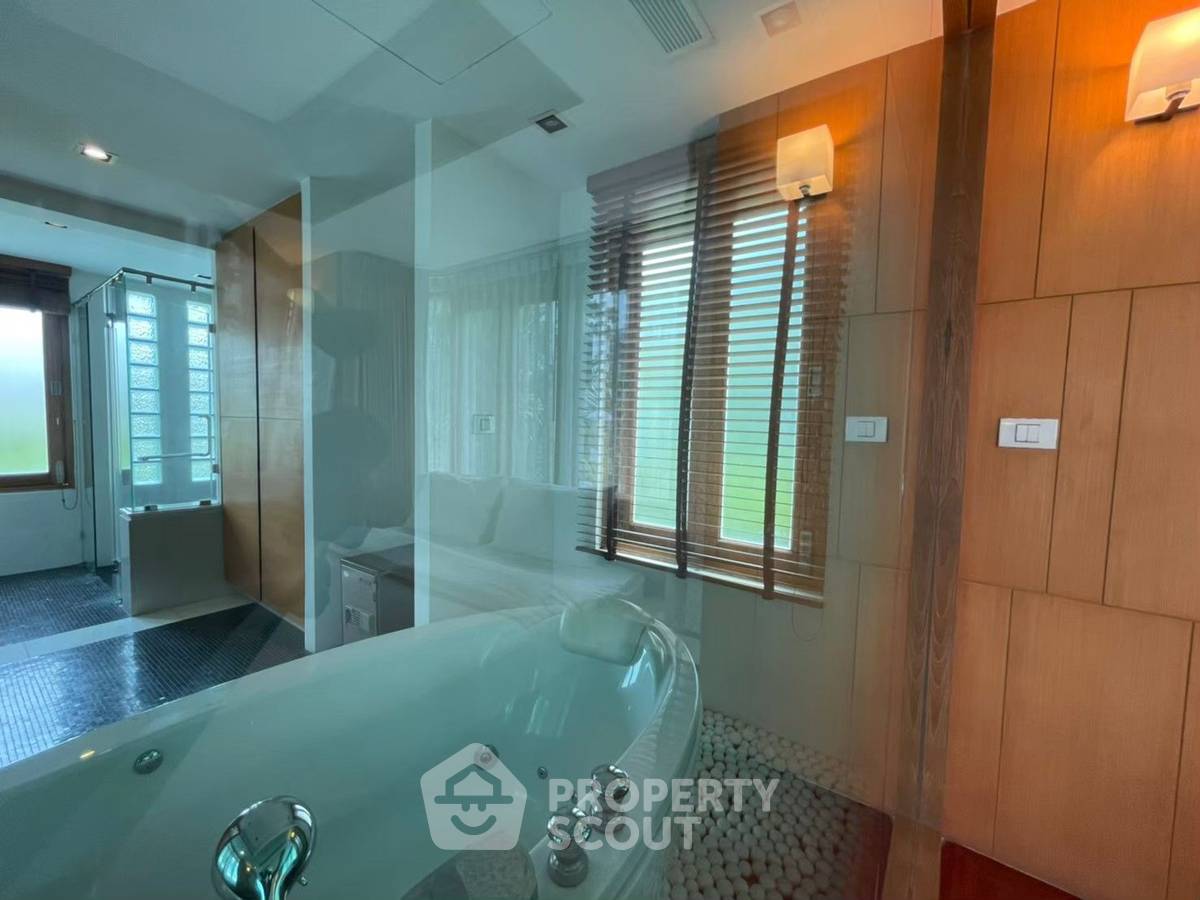 รูป วิลล่า 8-ห้องนอน ใกล้ พัทยาใต้ (ID 2961903) - รูปที่ 6/18