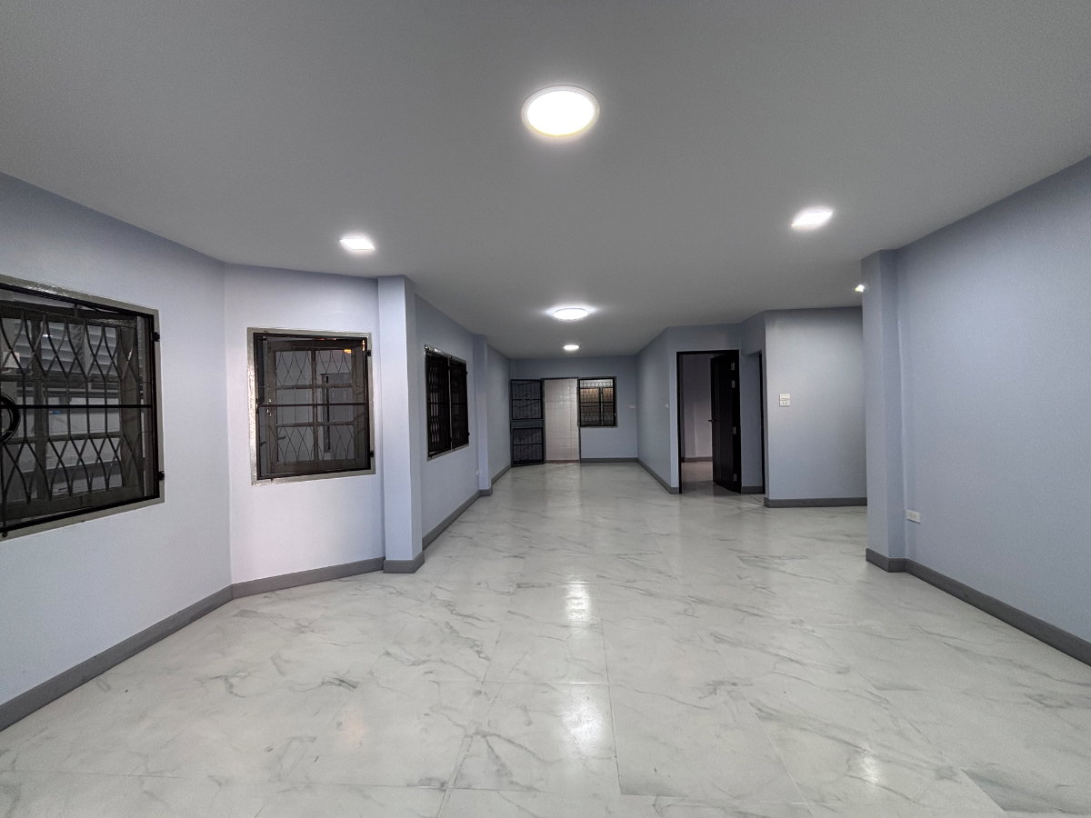 รูป 📌ขายบ้านเดี่ยวรามคำแหง 124 หมู่บ้านเกศรี 2  (54 ตร.วา) 4 ห้องนอน+ 2 ห้องอเนกประสงค์, 3 ห้องน้ำ ราคา 7.2 ล้าน - รูปที่ 24/42