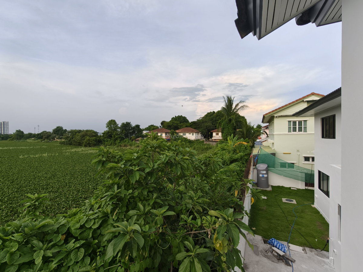 รูป ขายบ้านรีโนเวทใหม่ นันทวัน วงแหวน-รัตนาธิเบศร์ หลังริม เนื้อที่ 108.5 ตร.ว. หลังริม 5 นอน 5 น้ำ โครงการคุณภาพ Land & Houses บางใหญ่ ลดทันที 1 ล้านบาท - รูปที่ 35/46