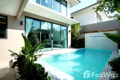 Houses for sale Bang Lamung Chonburi : 5 Bedroom Villa for sale at The Lake Huay Yai  5814236