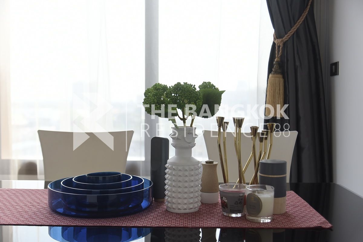 รูป ดิ เอ็มโพริโอ เพลส ยูนิตพิเศษราคาน่าคบหา - รูปที่ 2/10