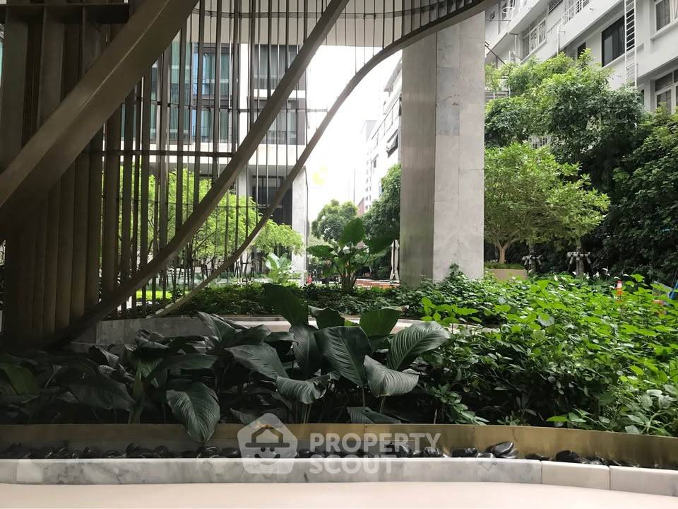 picture 1-BR Condo at 28 Chidlom near BTS Chit Lom (ID 2129445) - 7/12