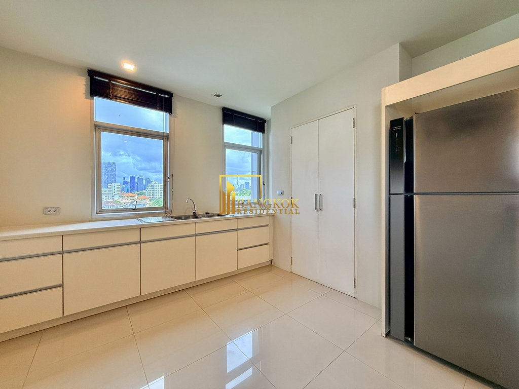 picture Spacious 3 Bedroom Pet Friendly Apartment in Sathorn Area - BR21381AP - 12/35