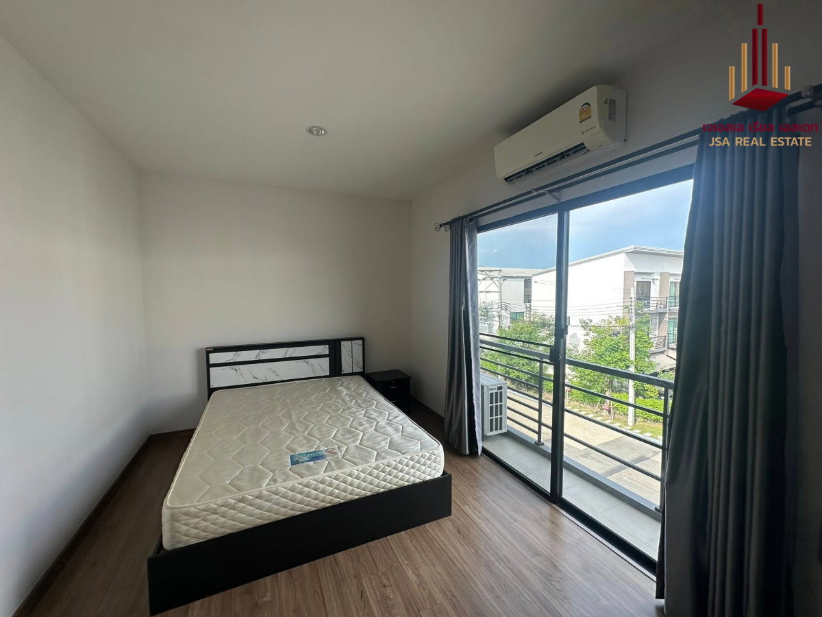 picture ✨ For Sale : Baan Klang Muang Srinakarin-Onnut ✨  💰 Only 8,140,000 THB - 6/10