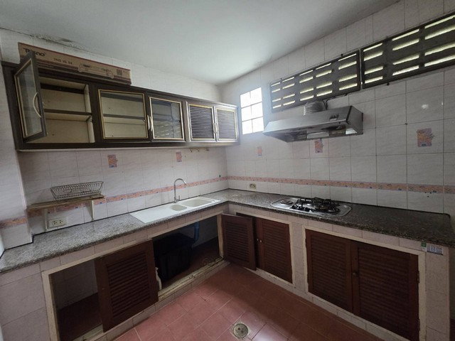 picture FOR RENT  TOWNHOUSE PROPERTY  17000 BAHT per MONTH - 8/8