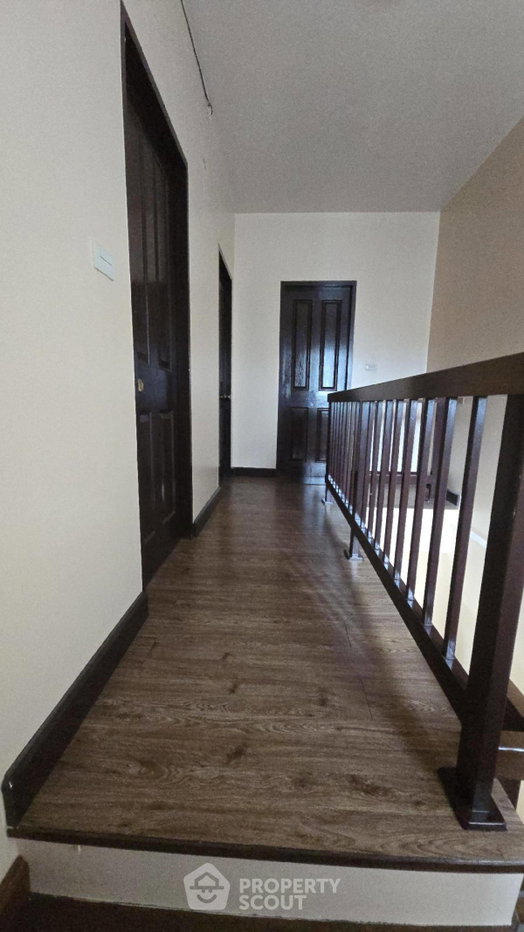 picture 4-BR Townhouse in Hua Mak (ID 1595971) - 14/17