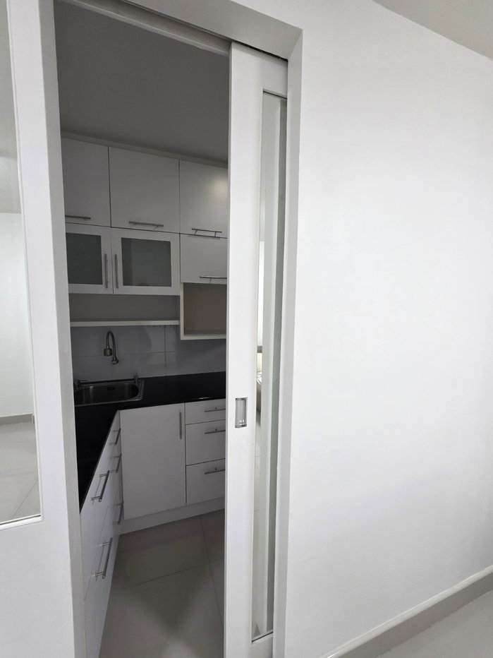 picture Condo near Bodindecha-Ramkhamhaeng School, ready to move in, at "Lumpini Condo Town Bodindecha-Ramkhamhaeng". - 4/8