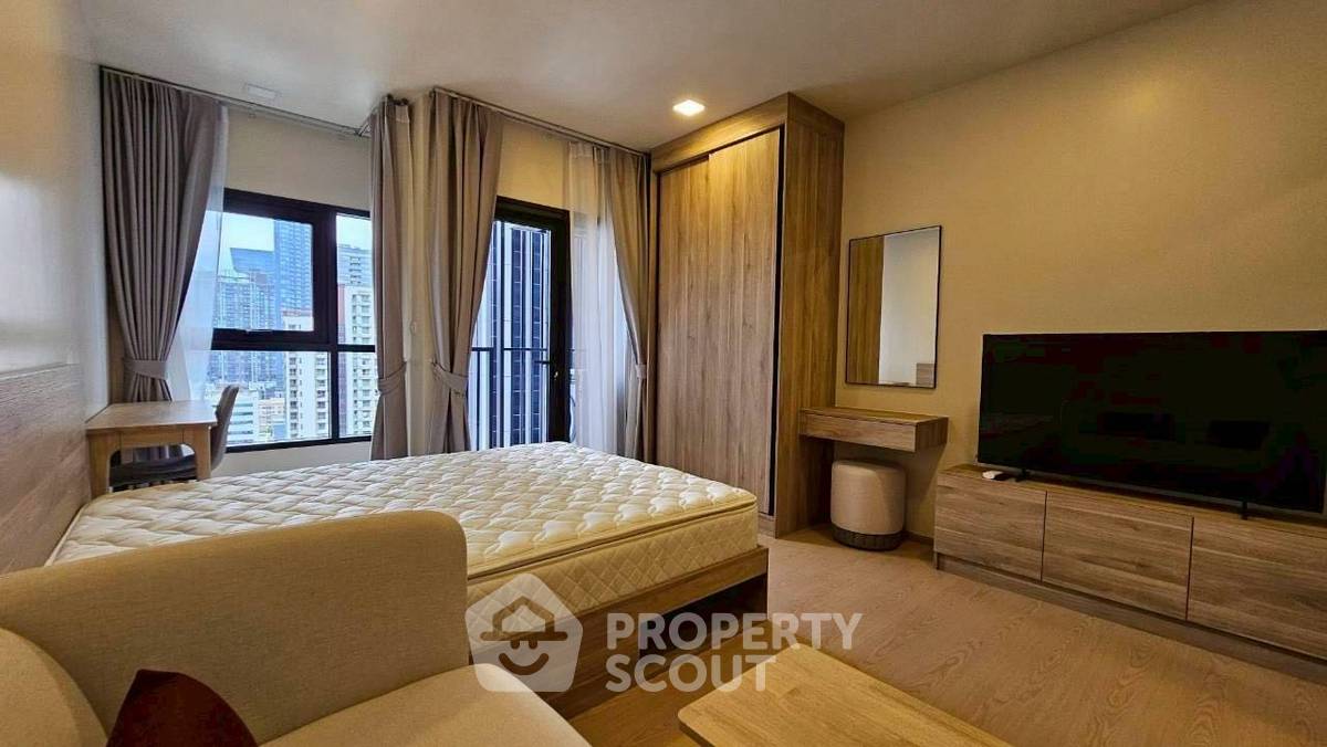 picture 1-BR Condo at The Base Urban Rama9 near MRT Phra Ram 9 (ID 2965254) - 2/8