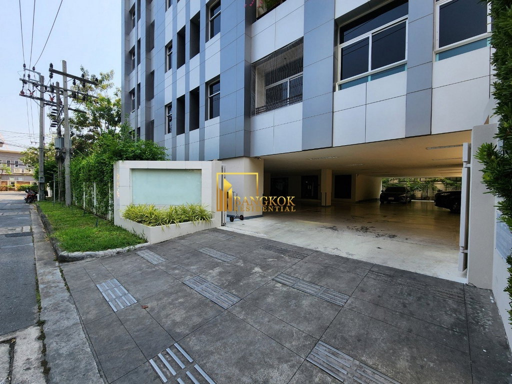 picture Spacious 3 Bedroom Pet Friendly Apartment in Sathorn Area - BR21381AP - 34/35