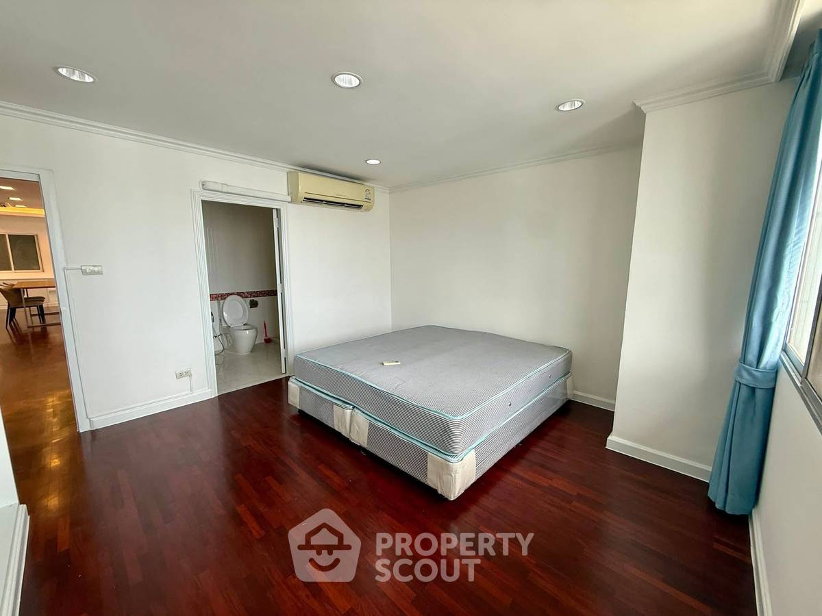รูป คอนโด 3-ห้องนอน ที่ ดีเอส ทาวเวอร์ 1 ใกล้ BTS พร้อมพงษ์ (ID 2964317) - รูปที่ 7/12