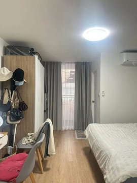 A010220 Ratchada City 18