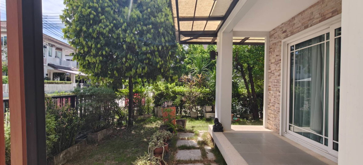 picture For Sale : 2-Storey Detached House (corner plot) in Manthana Ramintra-Wongwean Project - 4/26