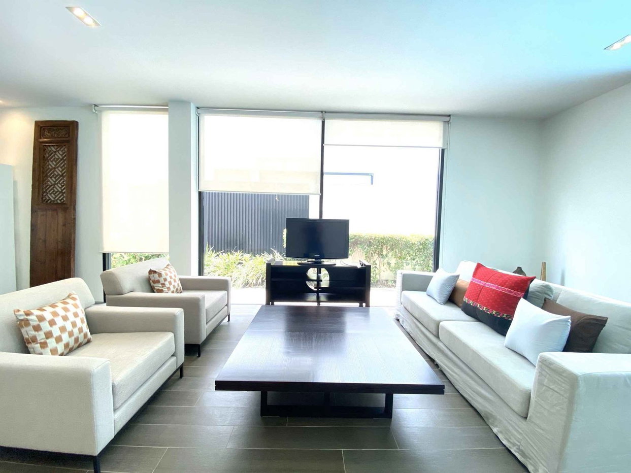 รูป LTHC15591 – Luxury House for Rent Thonglor | Spacious Private Residence | Near BTS Thonglor | 180,000 THB | บ้านหรูให้เช่า ทองหล่อ พื้นที่กว้าง ใกล้ BTS ทองหล่อ - รูปที่ 2/10