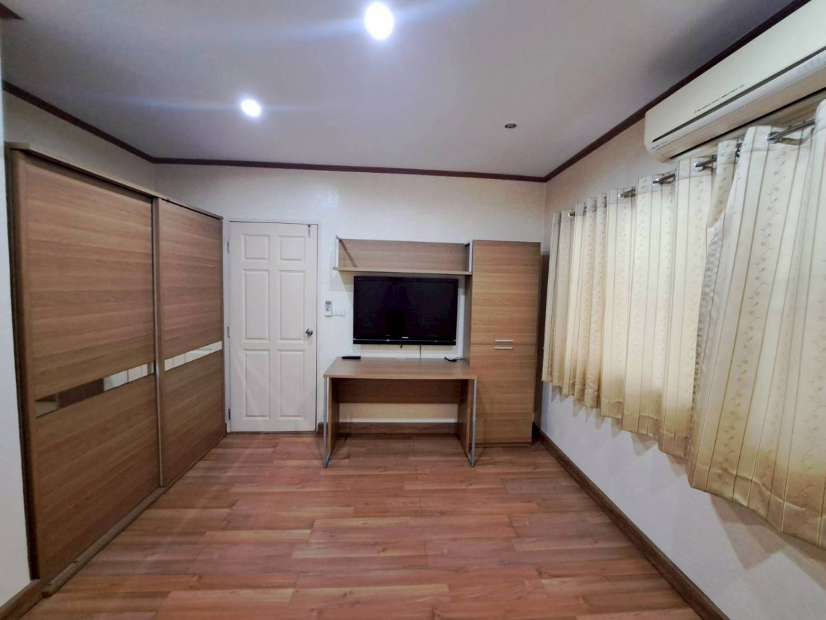 รูป ขายคอนโด ห้องใหญ่  2 นอน 2น้ำ  การ์เด้น คอร์ท ราษฎร์บูรณะ (Garden Court Ratburana) เฟอร์ครบ พร้อมอยู่  - รูปที่ 9/13