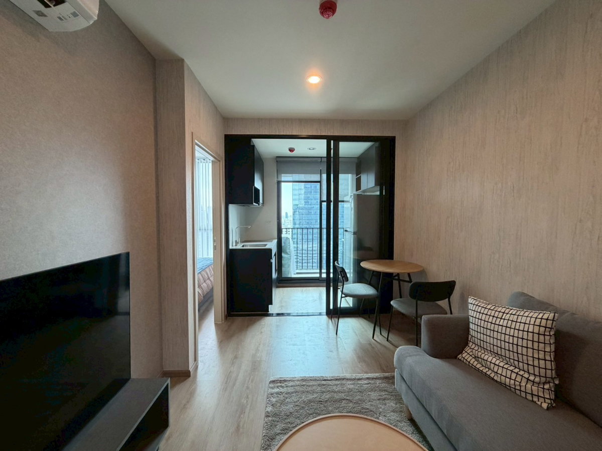รูป ให้เช่า Nue District R9 ขนาด 30 ตรม. 1 นอน ตึกหน้า ชั้นสูง พร้อมอยู่ นัดดูห้องที่ 0993529495 - รูปที่ 1/10