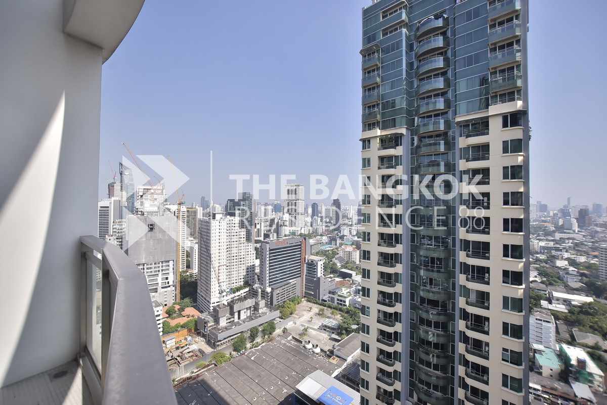 picture Premium Luxury Condo in Prime Location Bright 24 - 10/10