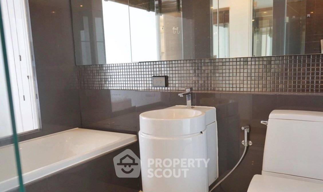 picture 2-BR Condo at Rhythm Sukhumvit 50 near BTS On Nut (ID 2964328) - 7/7