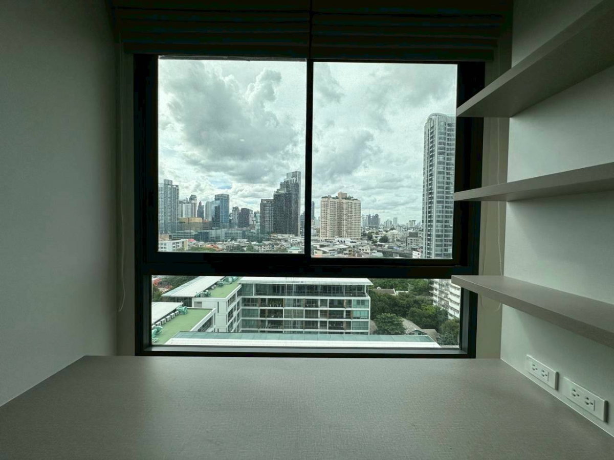 รูป For Rent: Ideo Sukhumvit-Rama 4 brand new unit with nice view near BTS Phrakhanong - รูปที่ 11/18