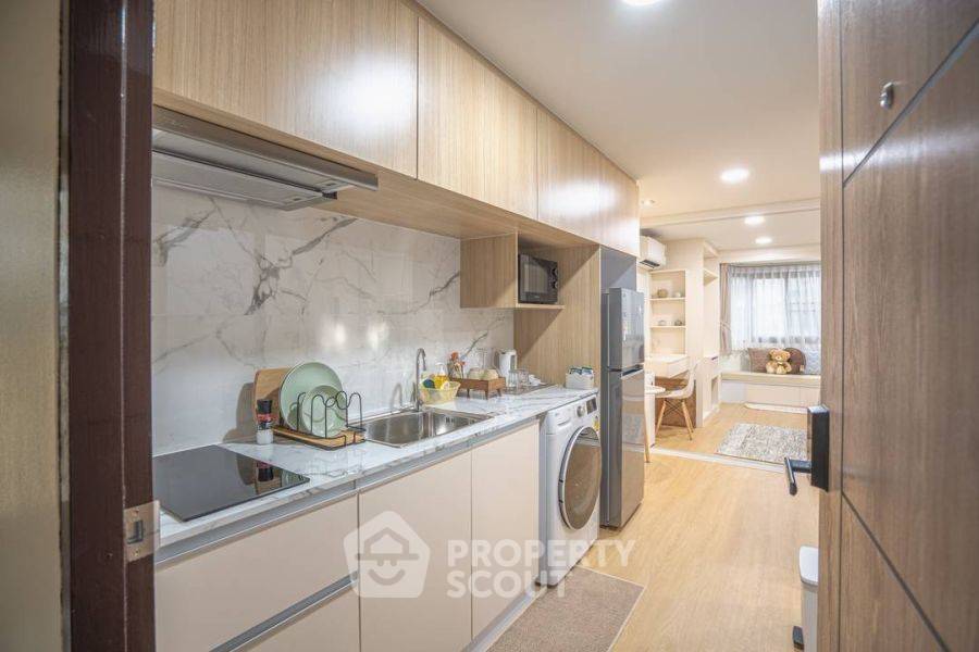 picture 1-BR Condo For Sale At Hillside Condominium 2, Near Nimmanhaemin (ID 2143630) - 10/10