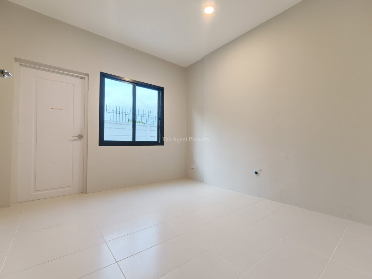 รูป ขายบ้านรีโนเวทใหม่ นันทวัน วงแหวน-รัตนาธิเบศร์ หลังริม เนื้อที่ 108.5 ตร.ว. หลังริม 5 นอน 5 น้ำ โครงการคุณภาพ Land & Houses บางใหญ่ ลดทันที 1 ล้านบาท - รูปที่ 17/46
