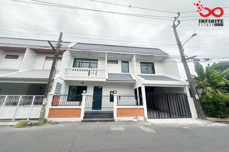 รูป ขายทาวน์เฮาส์ 2 ชั้น 24 ตร.ว. หลังริม ซอยนวมินทร์ 129 ถนนนวมินทร์ บ้านสวย พร้อมเข้าอยู่ - รูปที่ 3/9