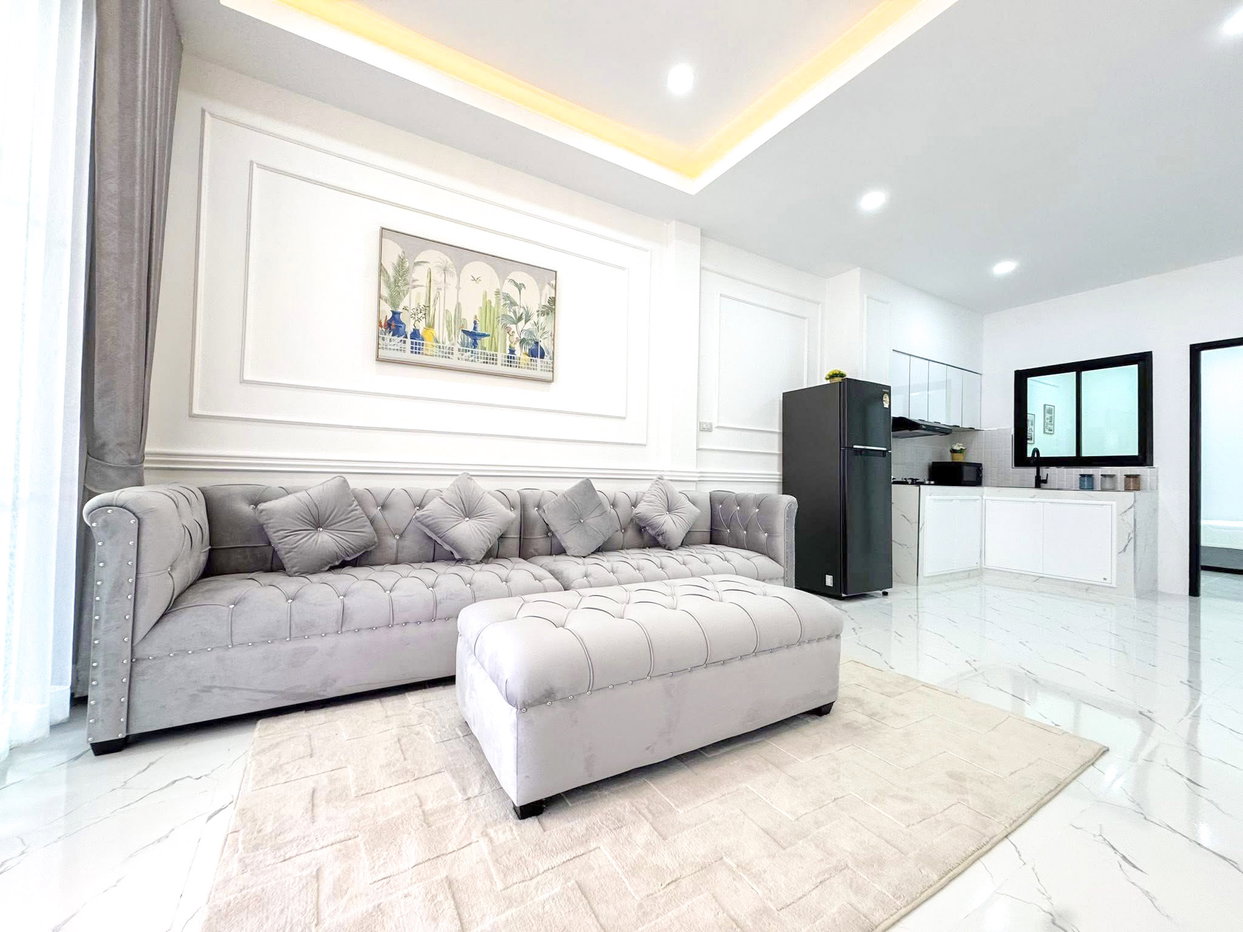 รูป Renovated Townhouse for Sale East Pattaya - รูปที่ 2/9