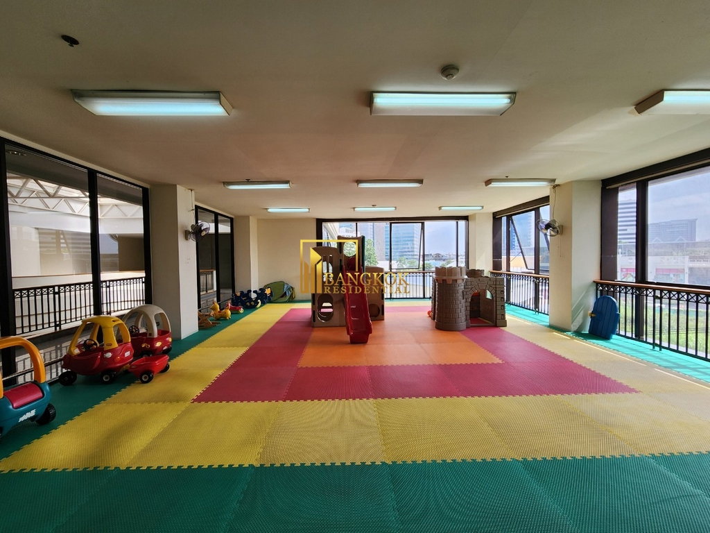 รูป   Ruamsuk Condominium | Modernized 3 Bed Condo in For Rent - BR60581CD - รูปที่ 43/46