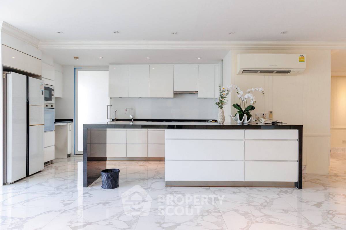 picture 3-BR Condo at Wattana Heights near MRT Sukhumvit (ID 2964433) - 16/21