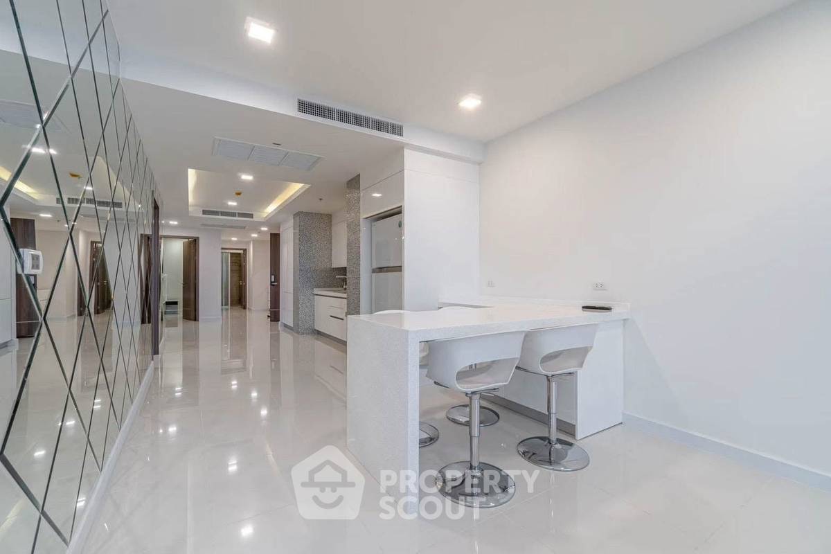 picture 31st-Floor 3-Bedroom 190 Sqm Del Mare Condominium For Sale (ID 2965208) - 6/16
