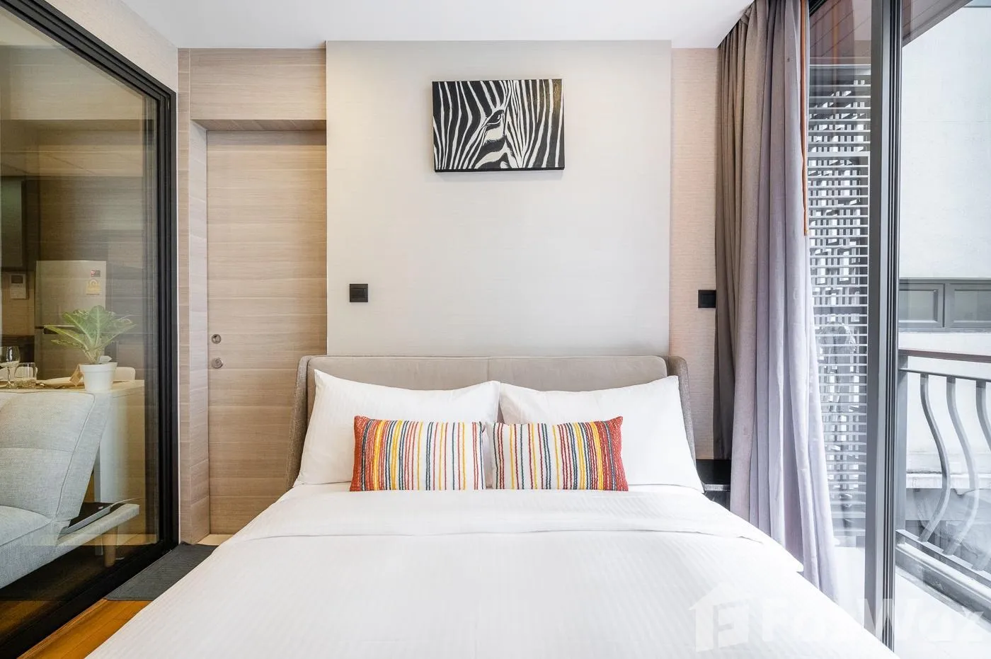 picture Unit for rent at Klass Langsuan 5355298 - 2/13