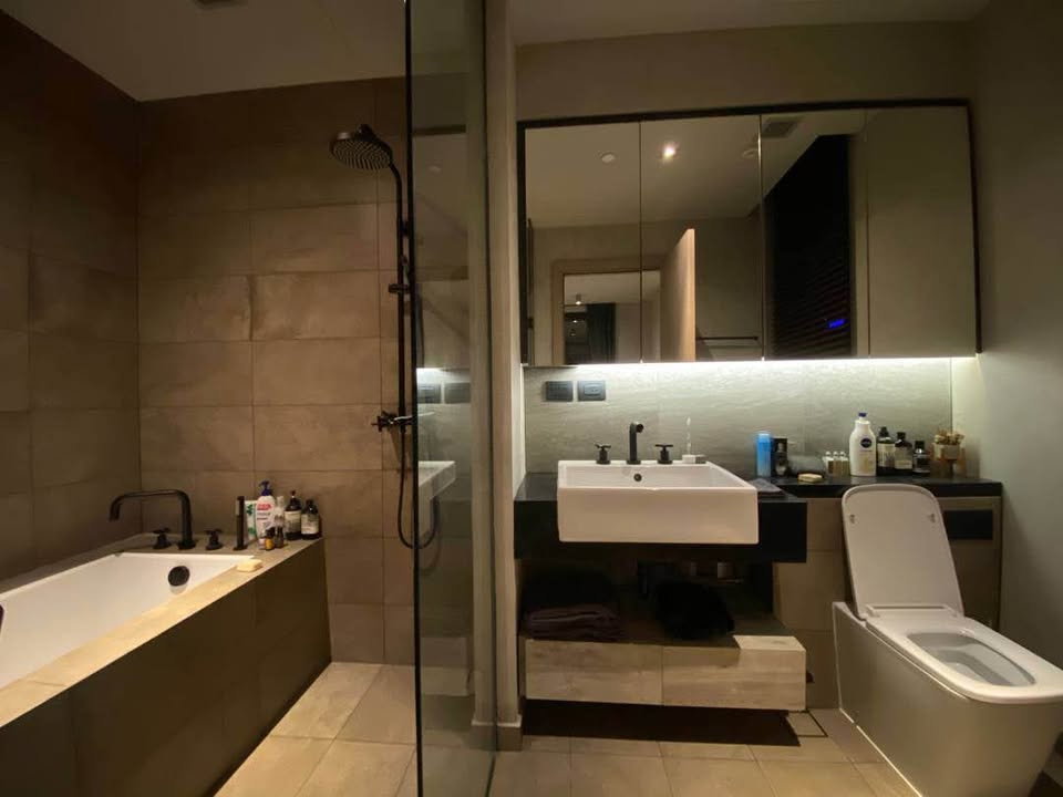 รูป 🌟 Modern Executive Living at The Lofts Asoke | Prime Asoke CBD with Seamless Connectivity - รูปที่ 6/9