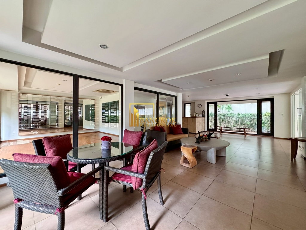 picture Cozy 2 Bedroom Apartment For Rent in Chit Lom Area - BR20098AP - 30/35