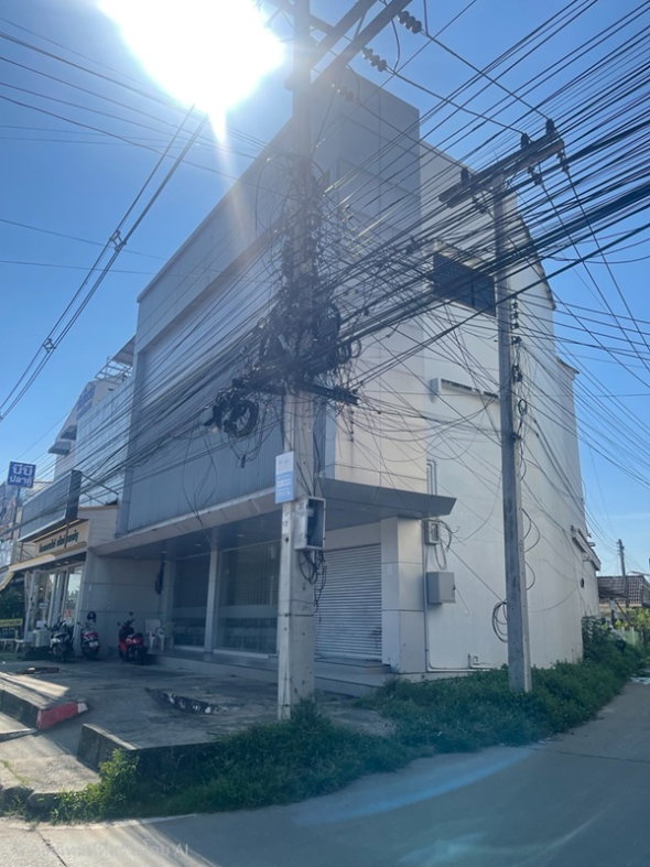 รูป อาคารสำนักงาน  ติดถนน ทล.บ.ขี.-บ.ท่าขอนยาง  อ. กันทรวิชัย   จ. มหาสารคาม (ติดต่อ คุณปิยะพันธ์) - รูปที่ 1/3