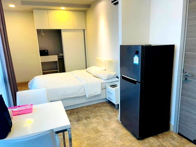 Condos for rent Pattaya : Pattaya Posh Condo for yearly rent