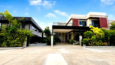 บ้านเดี่ยว กรุงเทพมหานคร : บ้านสไตล์ลอฟท์ 152 ตรว. The Exclusive ทวีวัฒนา ทำเลติดถนน 