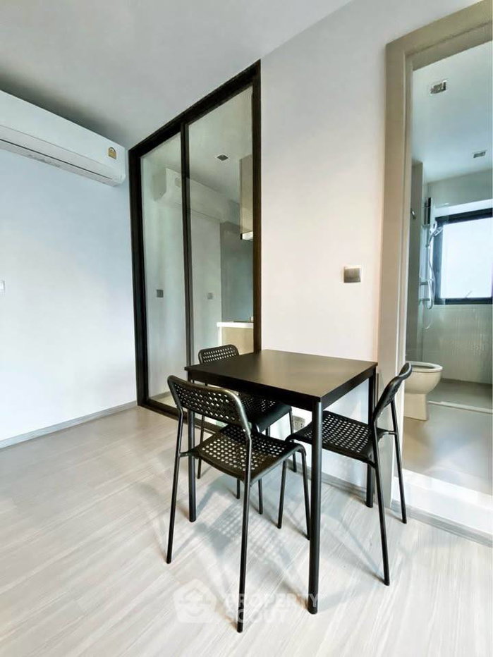 picture 2-BR Condo at Life Asoke - Rama 9 near MRT Phra Ram 9 (ID 2964149) - 7/11