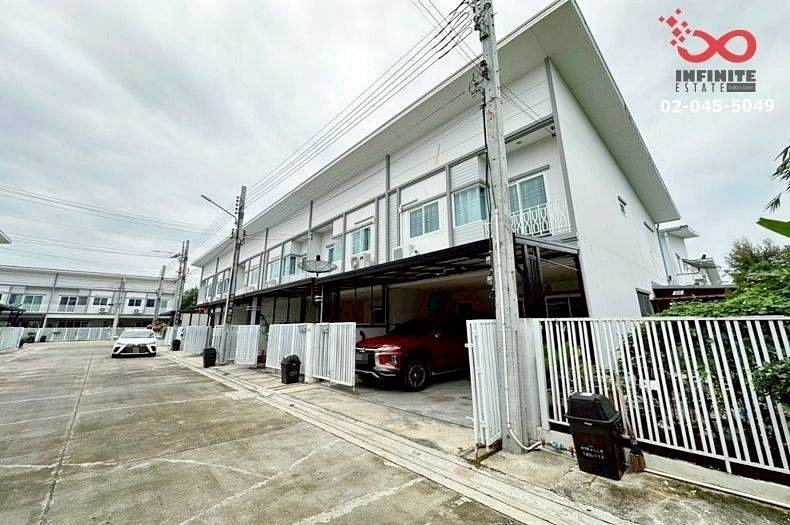 รูป ขายทาวน์โฮม 2 ชั้น หลังริม 34 ตร.ว. ม.เดอะ มิราเคิล ถนนเทพารักษ์ บางพลี สมุทรปราการ - รูปที่ 1/11