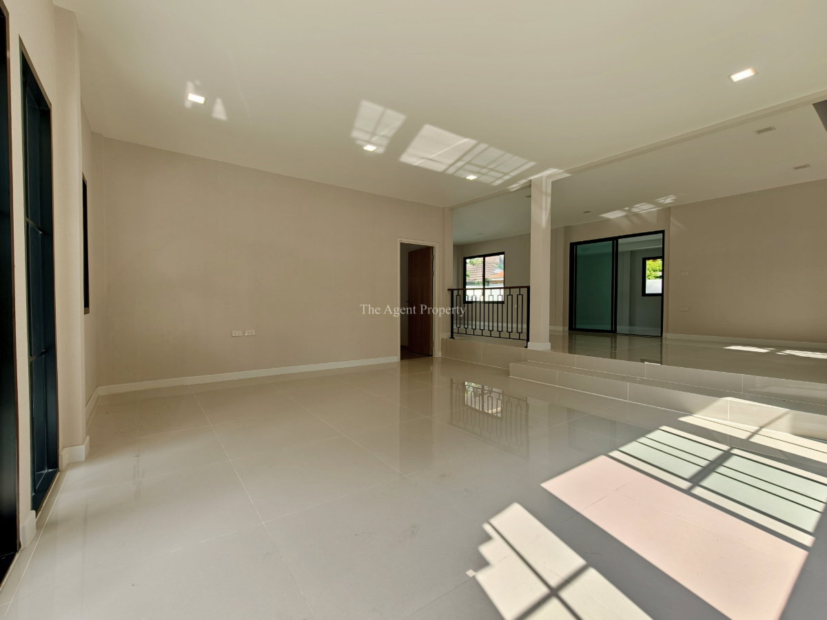 รูป ขายบ้านรีโนเวทใหม่ ลดาวัลย์ ปิ่นเกล้า-บรมราชชนนี หลังริม เนื้อที่ 117 ตร.ว. 4 นอน 4 น้ำ ลดทันที 3 ล้าน เหลือ 9.9 ล้าน - รูปที่ 8/55