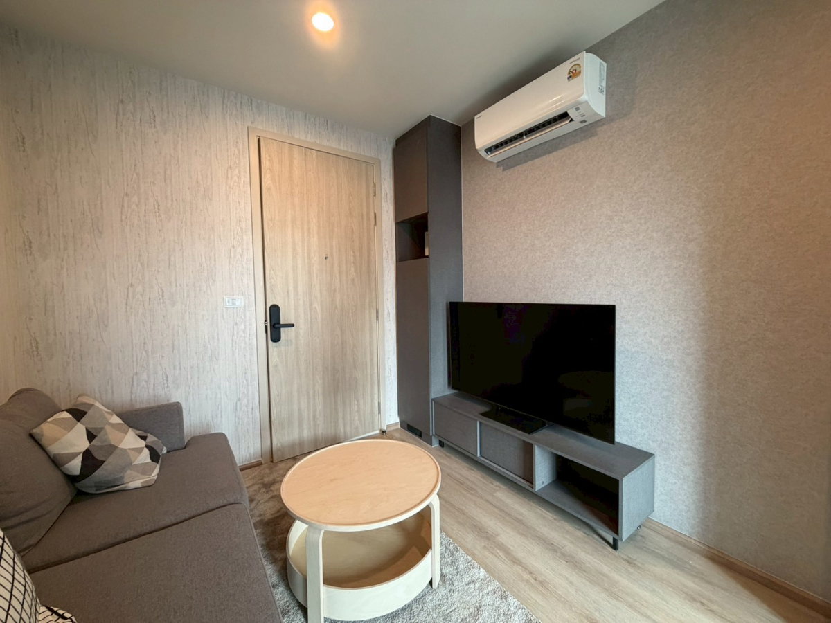 รูป ให้เช่า Nue District R9 ขนาด 30 ตรม. 1 นอน ตึกหน้า ชั้นสูง พร้อมอยู่ นัดดูห้องที่ 0993529495 - รูปที่ 3/10